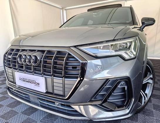AUDI Q3 2.0 40 TFSI GASOLINA PERFORMANCE BLACK PLUS QUATTRO TIPTRONIC AUDI Q3 2.0 40 TFSI GASOLINA PERFORMANCE BLACK PLUS QUATTRO TIPTRONIC